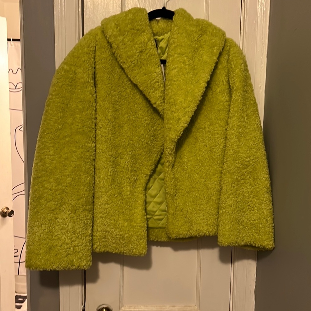 NWT Alice and Olivia lime green faux fur coat